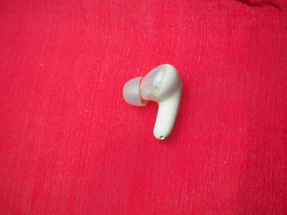 Skullcandy Rail Right Bluetooth Earbud Only & Working