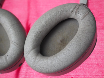 Sony WH-1000XM4 Bluetooth Headphones & Working