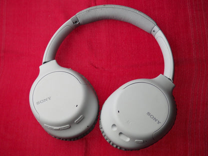 Sony CH710N Bluetooth headphones