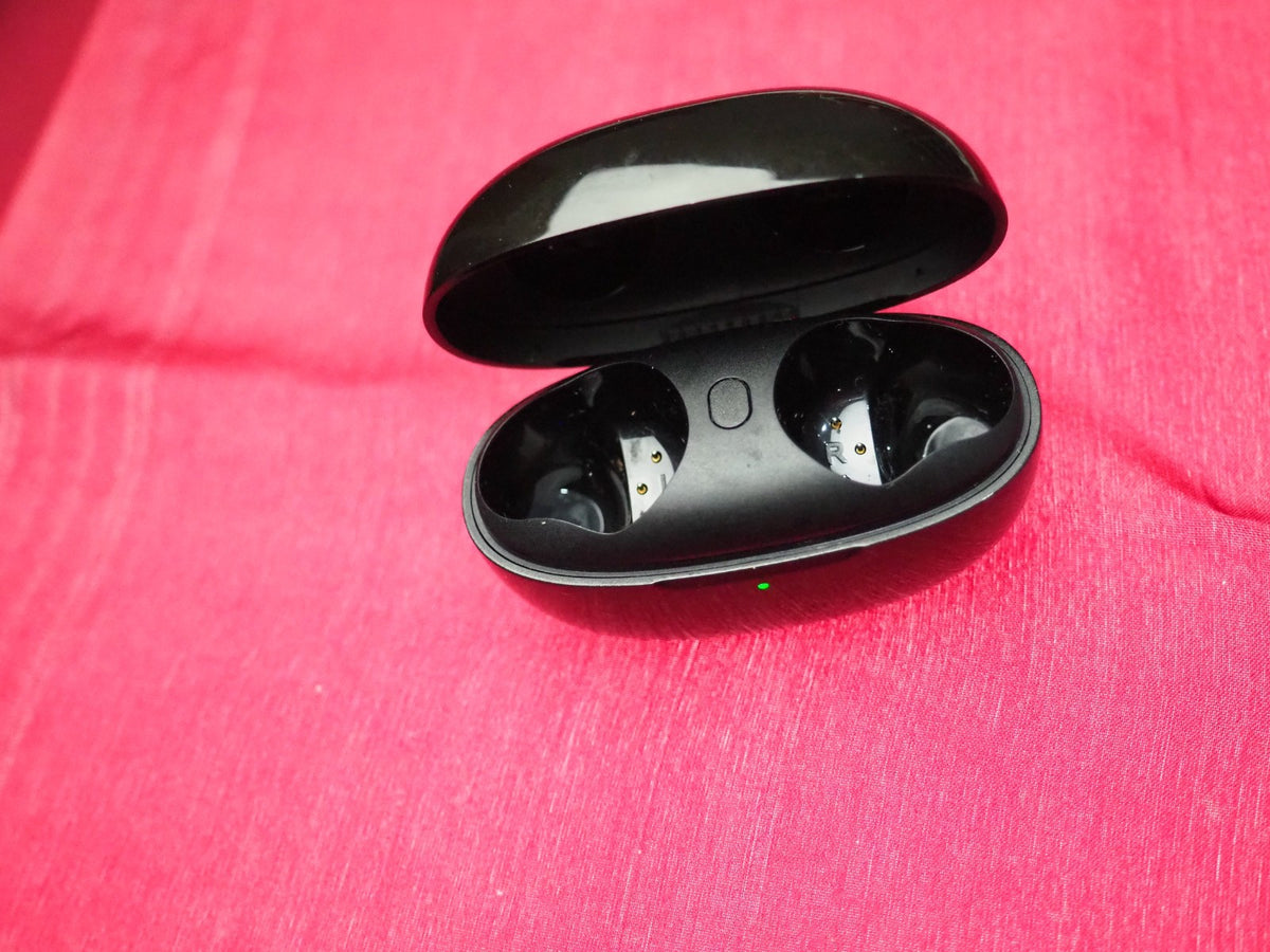 1more Color Buds Charging Case Only & Working