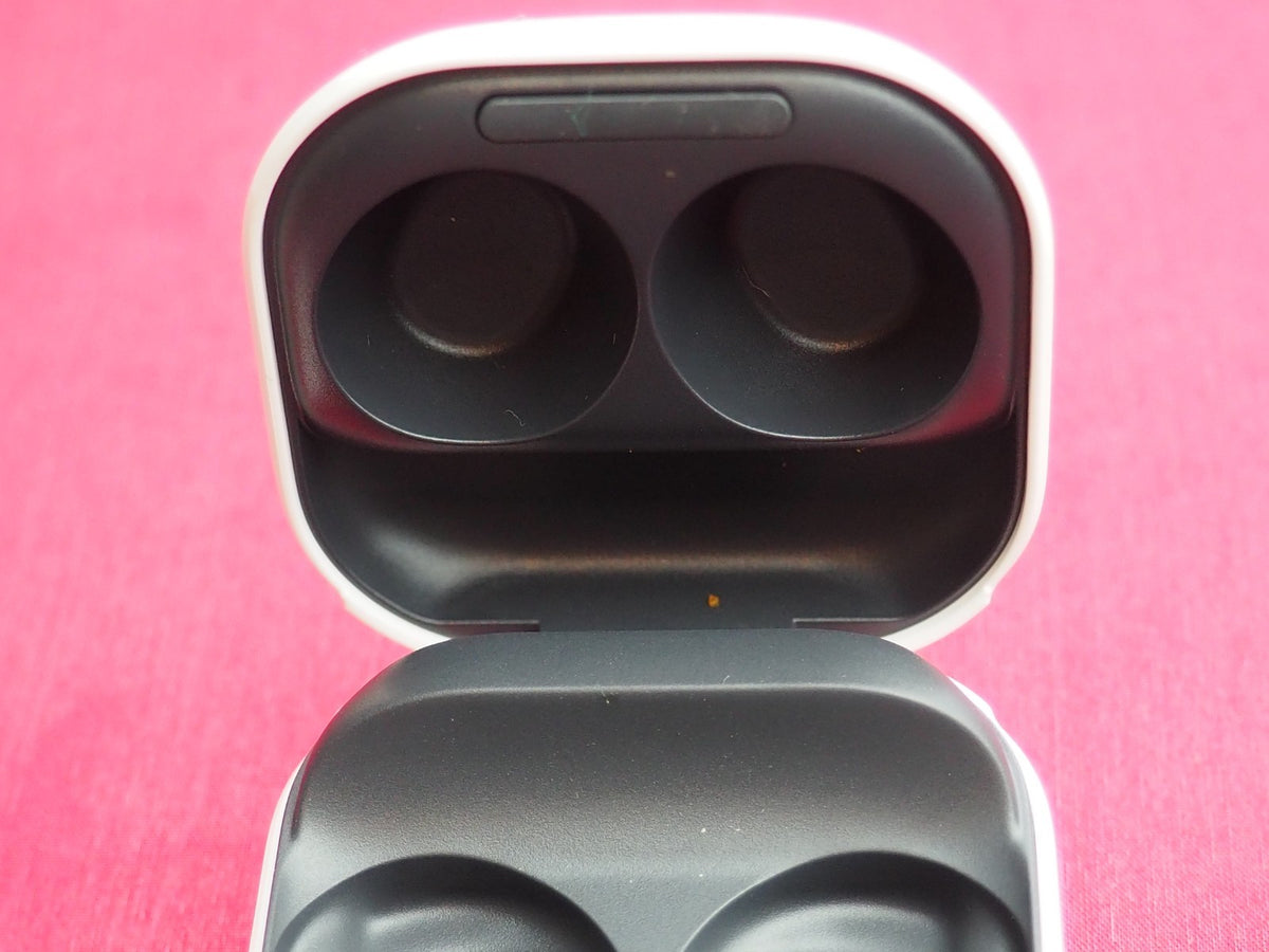 Samsung Galaxy Buds FE SM-R400 Case Only & Working