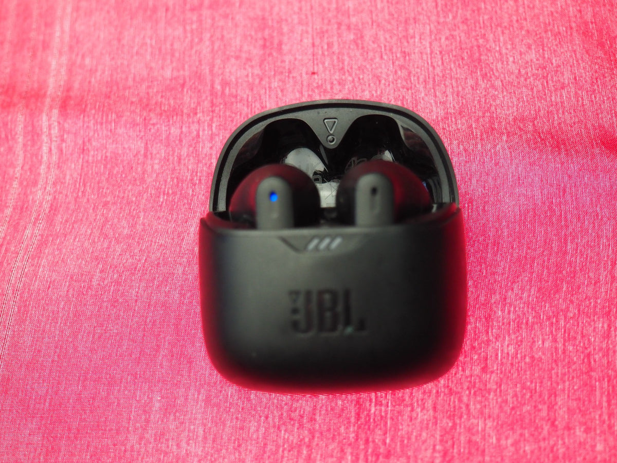 JBL Tune Flex Bluetooth Earbuds
