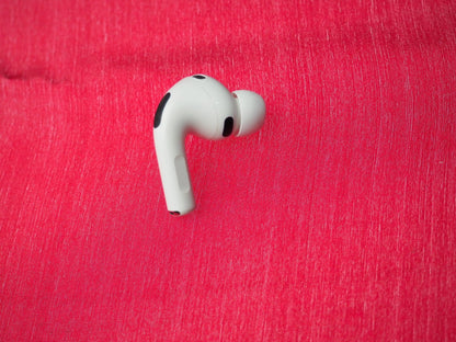 Apple Airpods Pro 3 (A3063) Right Bluetooth Earbud Only & Working (new model)