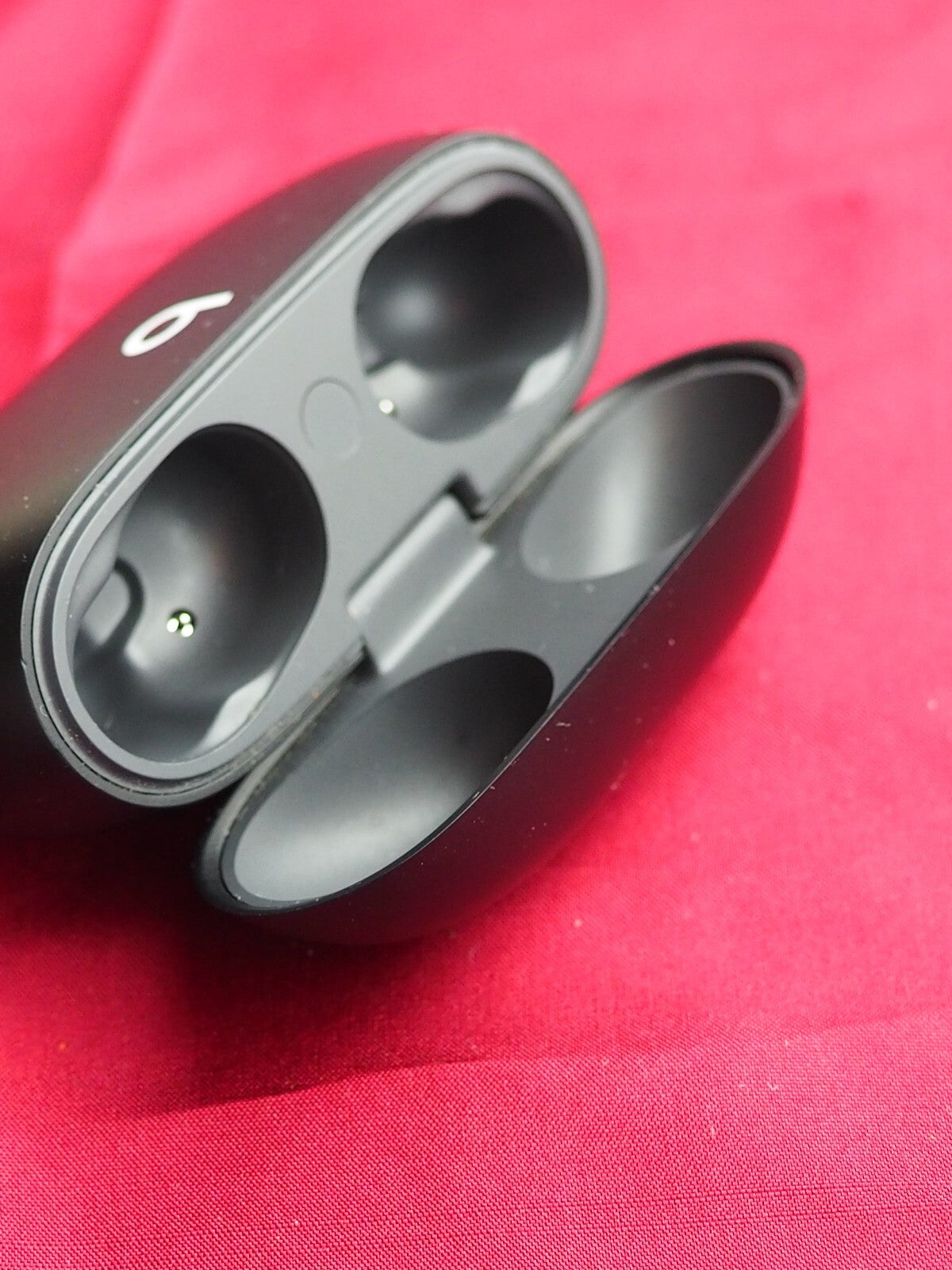 Beats Studio Buds Case Only & Working