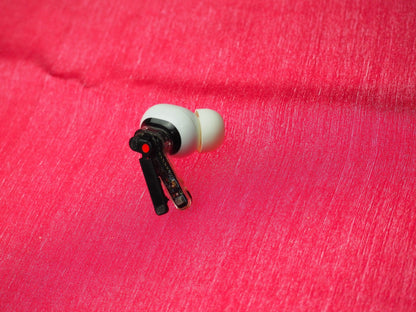 Nothing Ear (1) Right Bluetooth Earbud Only & Working-READ