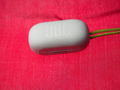JBL Reflect Aero Bluetooth Earbud Case Only & Working
