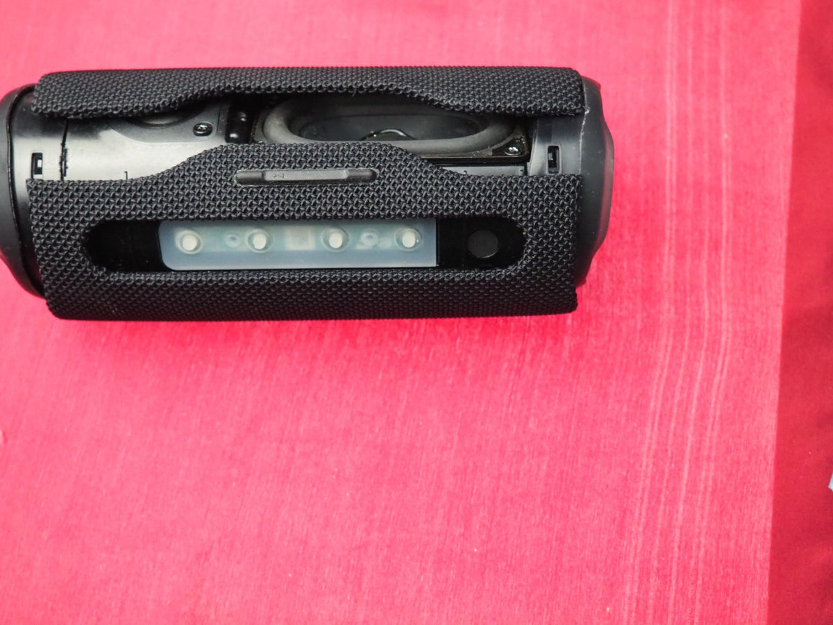 JBL Flip 6 Bluetooth Wireless Speaker For Parts