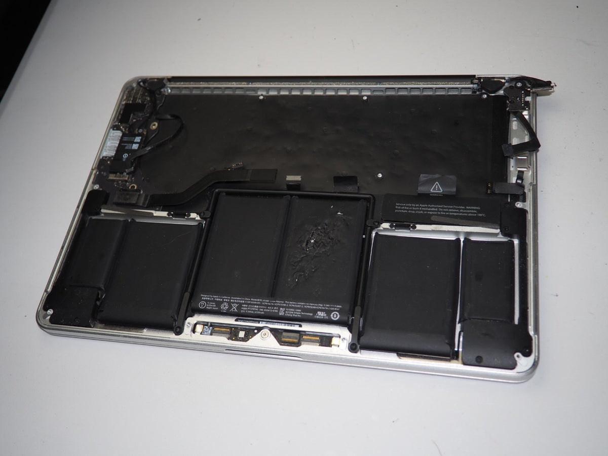 Apple Macbook A1493 Laptop For Parts