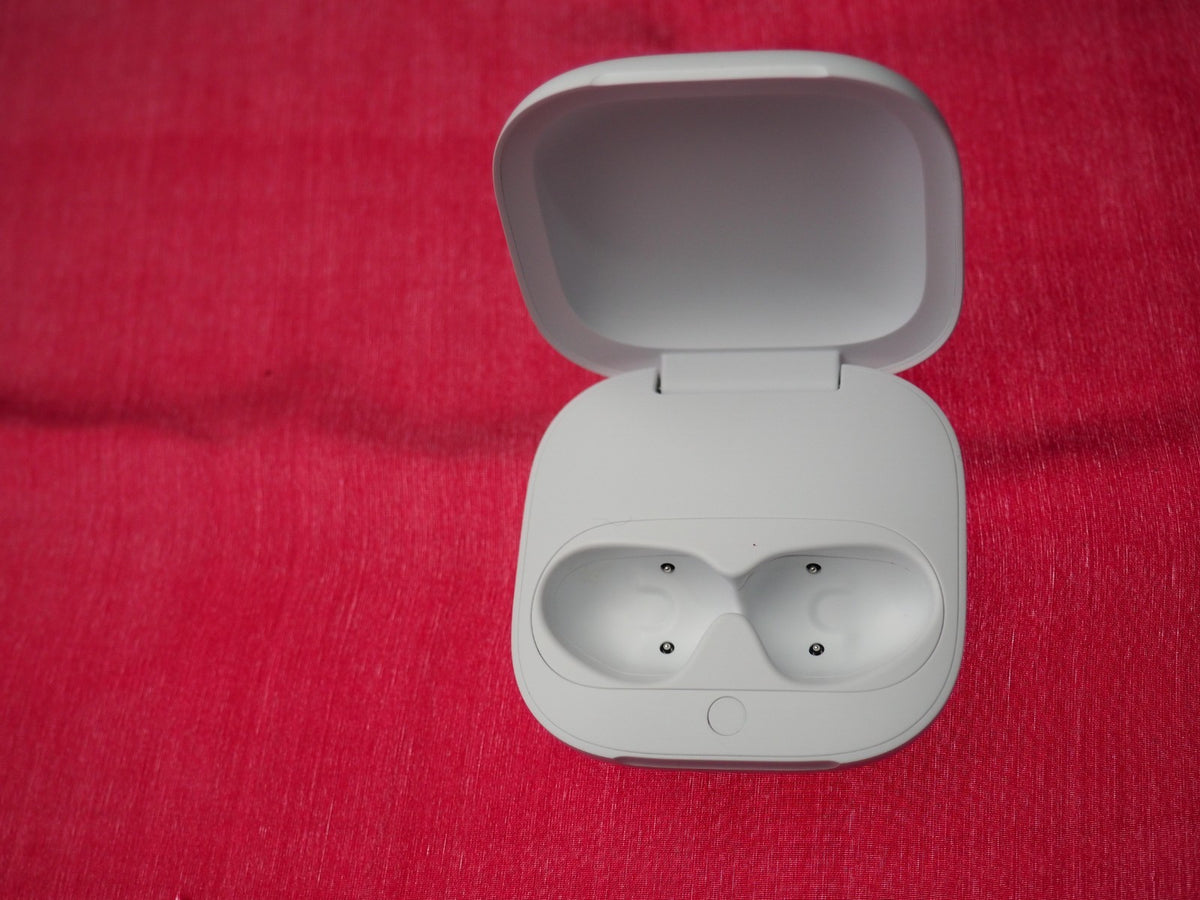 Beats Fit Pro Case Only & Working