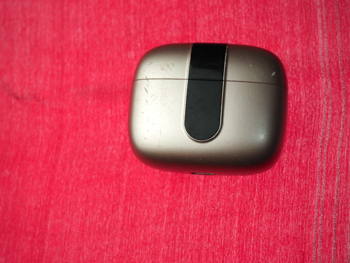 X08 Bluetooth Earbud Case Only & Working