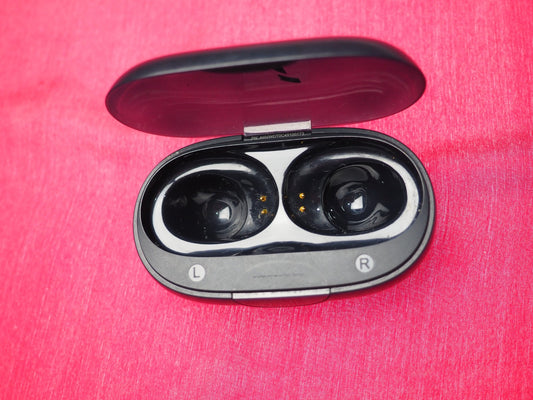 Genuine Soundcore Sport X10 Charging Case Only & Working