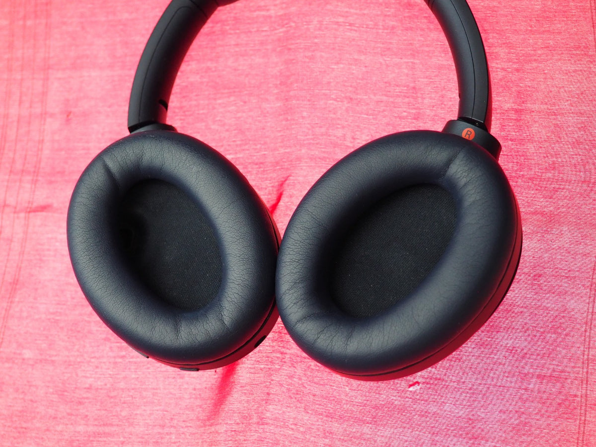 Sony WH-1000XM4 Bluetooth Headphones & Not Working