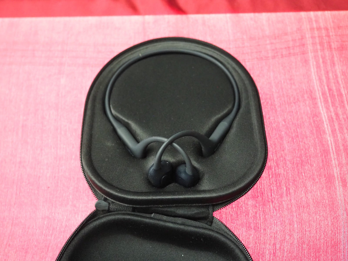 Shokz Openrun Pro  Earbuds Only & One side not Working- No Charger