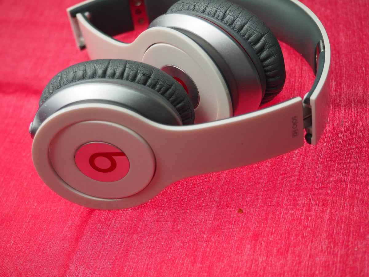 Beats Solo HD  Headphones & NOT Working