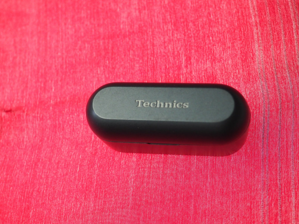 Technics EAH-AZ60 Case Only & Working But damaged
