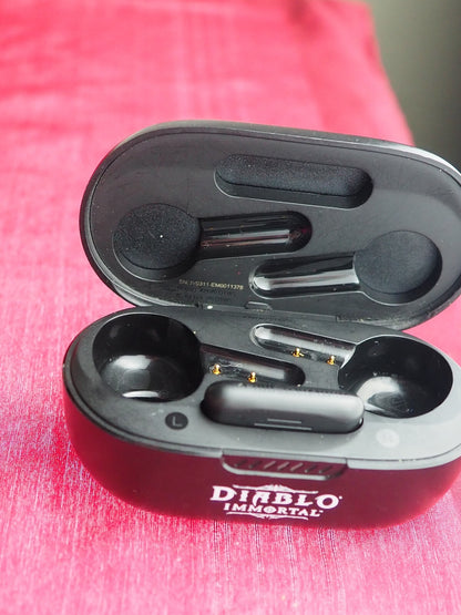 Jbl Qauntum Earbuds  Case (+ transciever) Only & Working