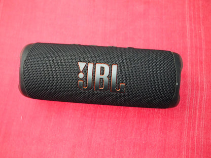 JBL Flip 6 Bluetooth Wireless Speaker & Working