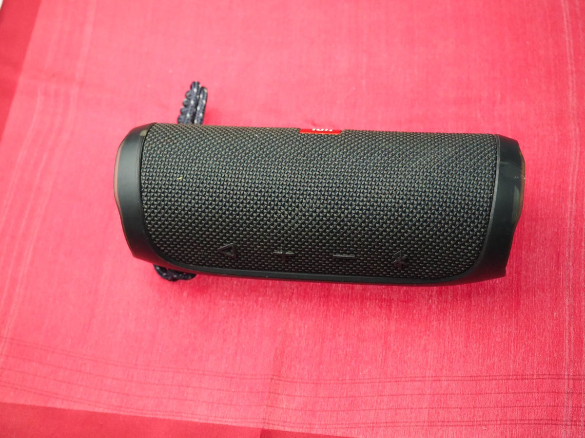 JBL Flip 4 Bluetooth Wireless Speaker & Not Working