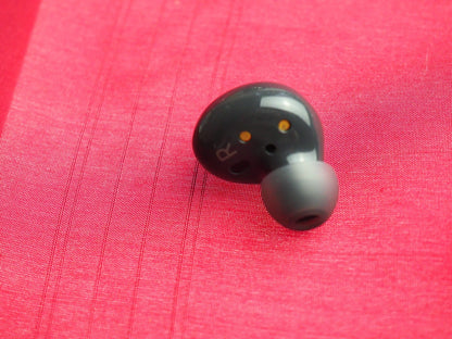 Samsung Galaxy Buds 2 Right Bluetooth earbud Only & Working