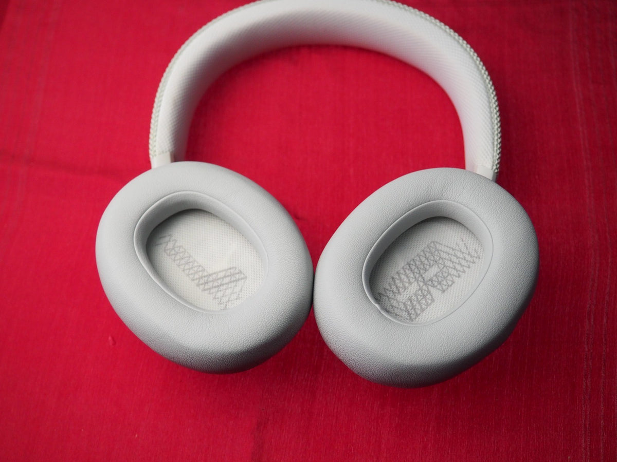 JBL Live 650 NC Bluetooth Headphones