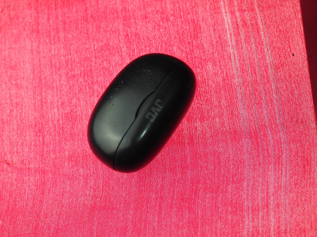 JVC HA-A7T2 Bluetooth Earbud Case Only & Working