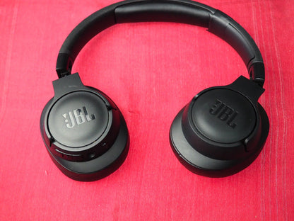 JBL Tune 720 Bluetooth Headphones