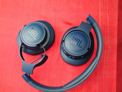 JBL Tune 770 Bluetooth Headphones Working But Snapped