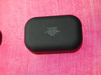 Merkury MI-EO38T Bluetooth Earbud Case Only & Working