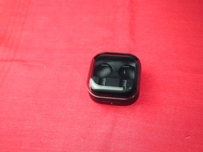 Samsung Galaxy Buds 4 Pro Case only & Working