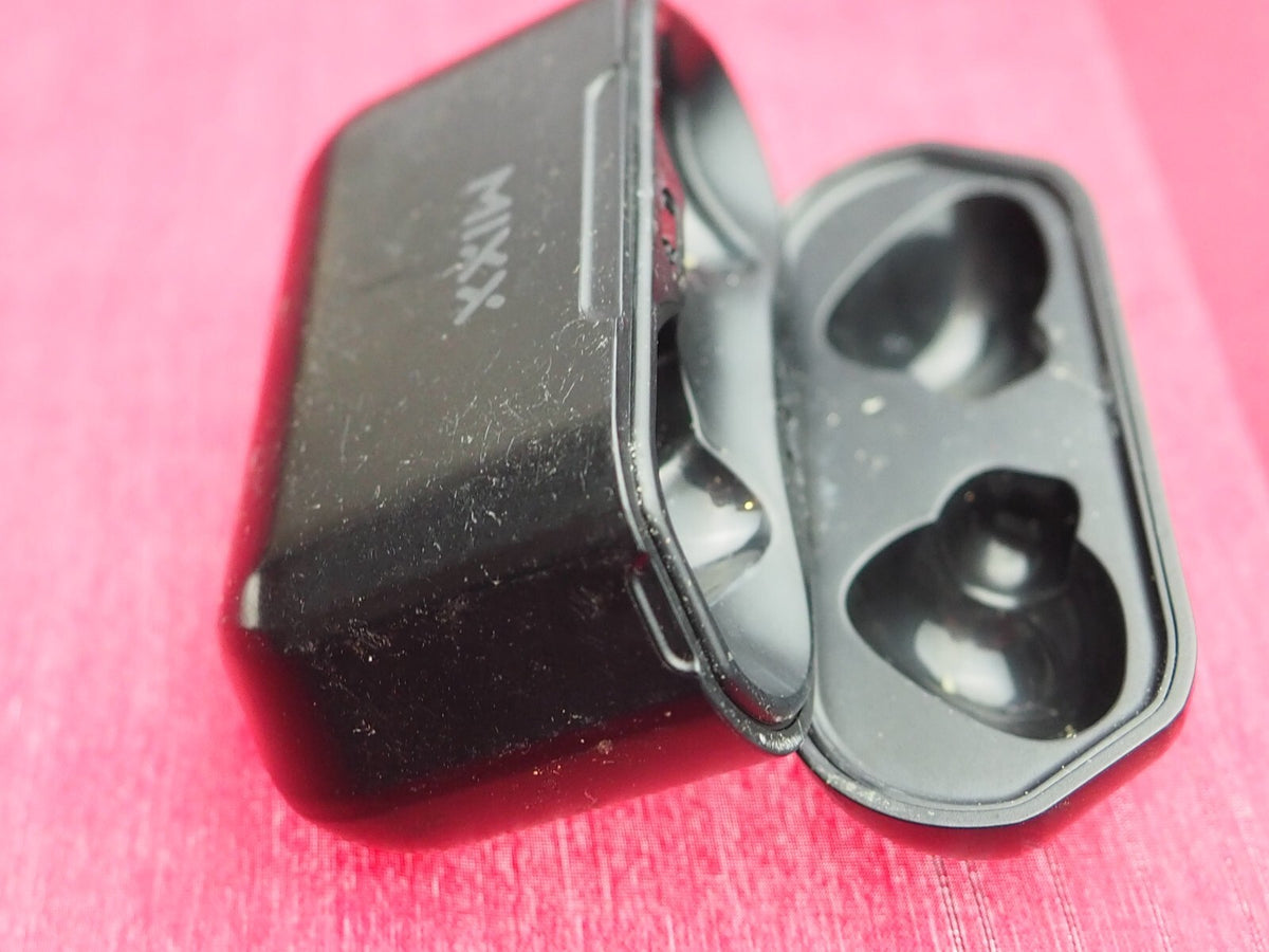 Mixx Streambuds Mini 2 Case  Only & Working