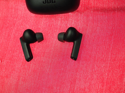 JBL Tune Beam Bluetooth Earbuds Only & Working