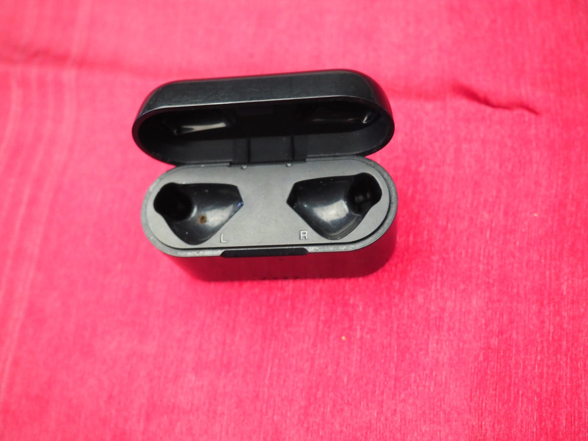 JVC HA-A3T Charging Case Only & Working