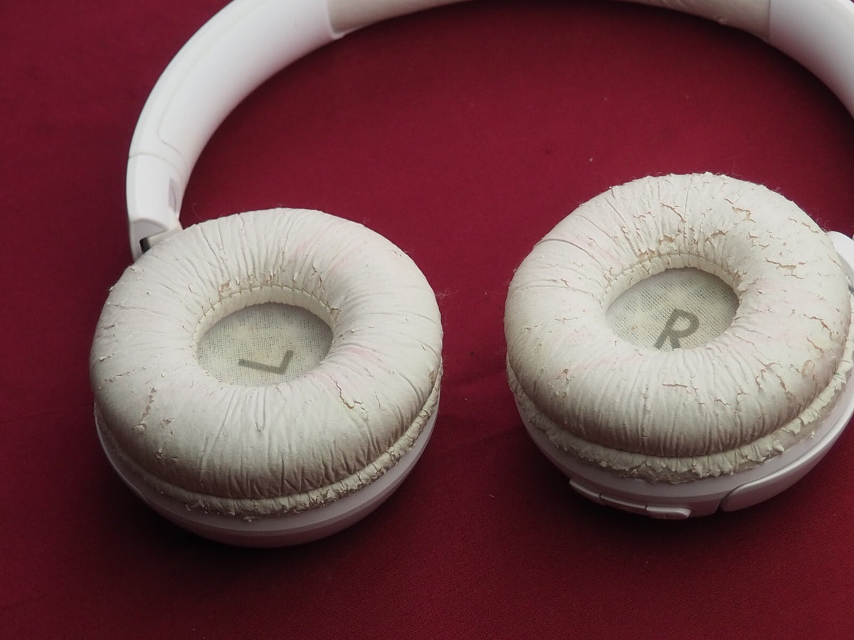 JBL Tune 570NC Bluetooth Headphones