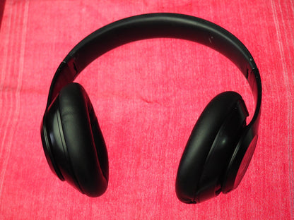 Beats Studio Pro Black Bluetooth Headphones & Working