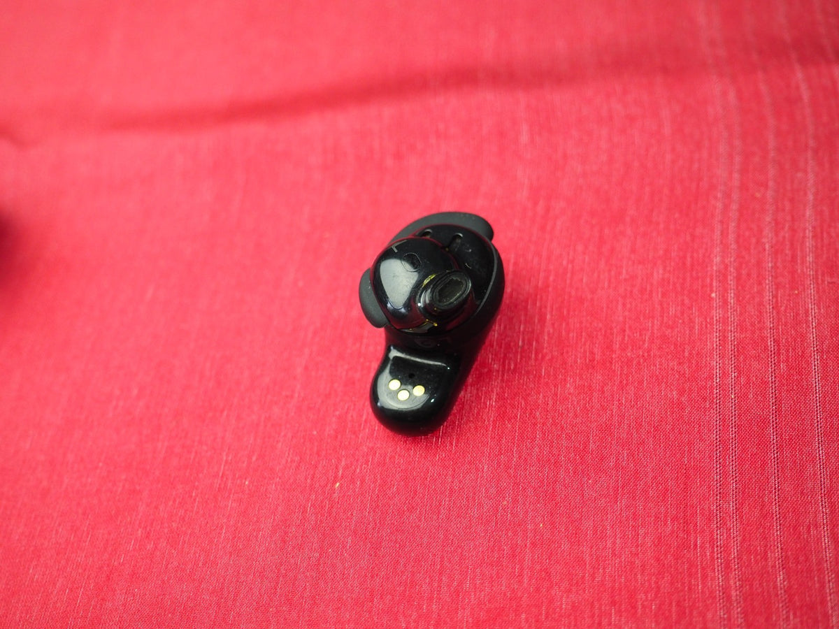 Bose Quietcomfort ii Left  Earbud Only & Working