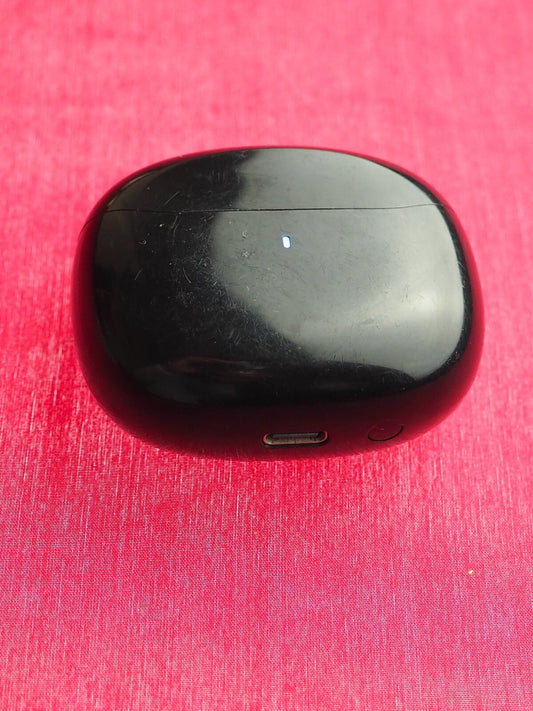 Soundcore Life P2I Case Only & Working