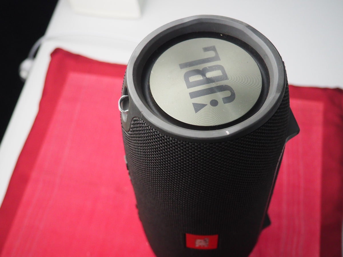JBL Extreme 1 Bluetooth Wireless Speaker & Working + Mains Charger Included