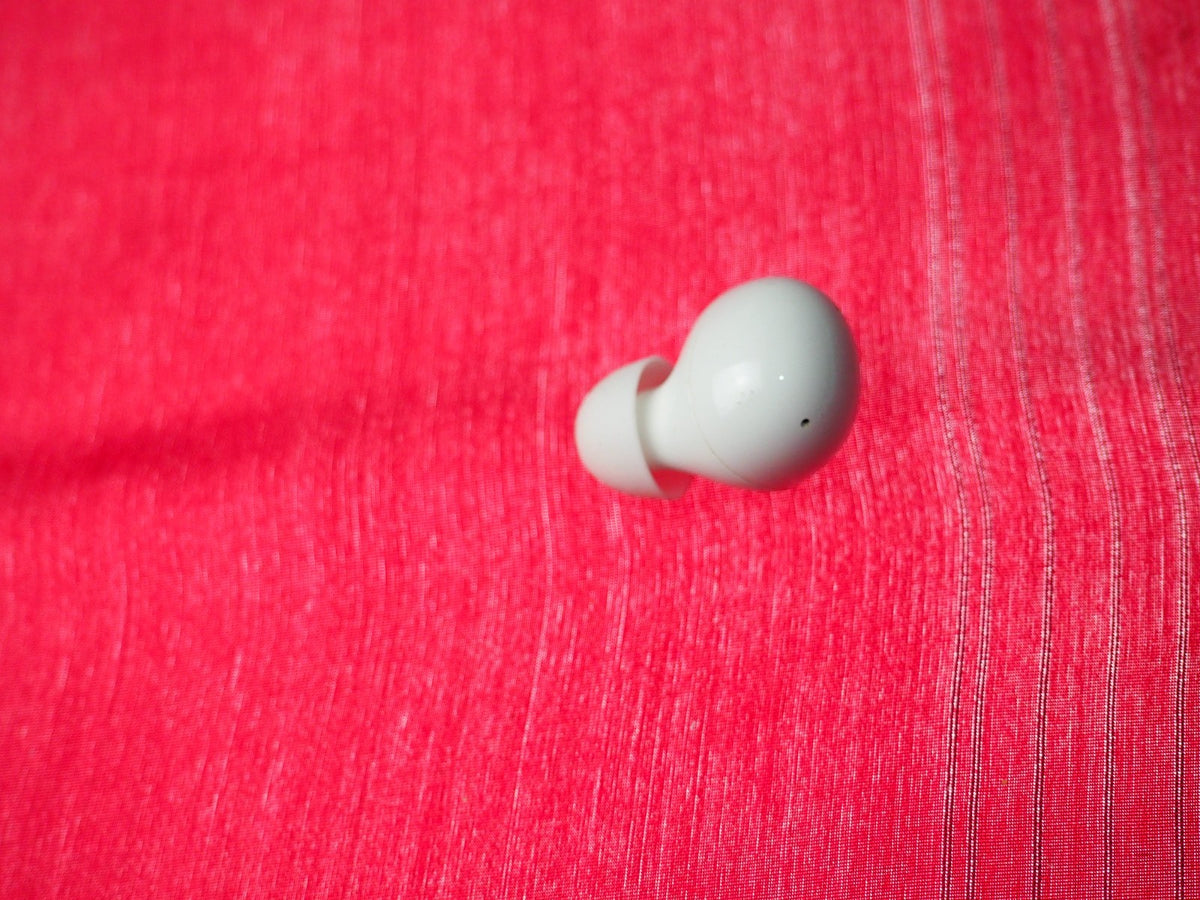 Samsung Galaxy Buds 2 Left Bluetooth Earbud Only & Working