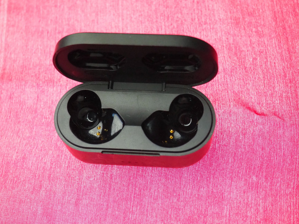 Belkin Soundform Play Bluetooth Earbud Case Only & Working