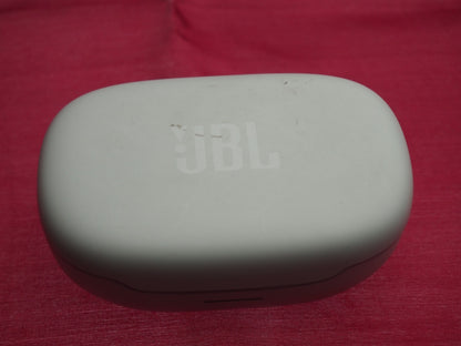 JBL Endurance Peak 3 Earbuds Case Only & Working