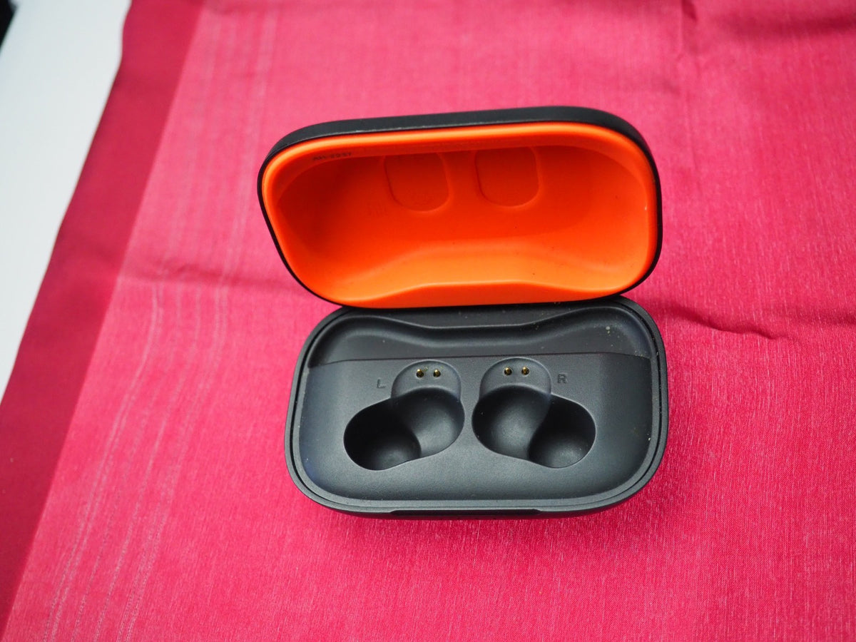 Skullcandy Push Active Charging Case Only & Working