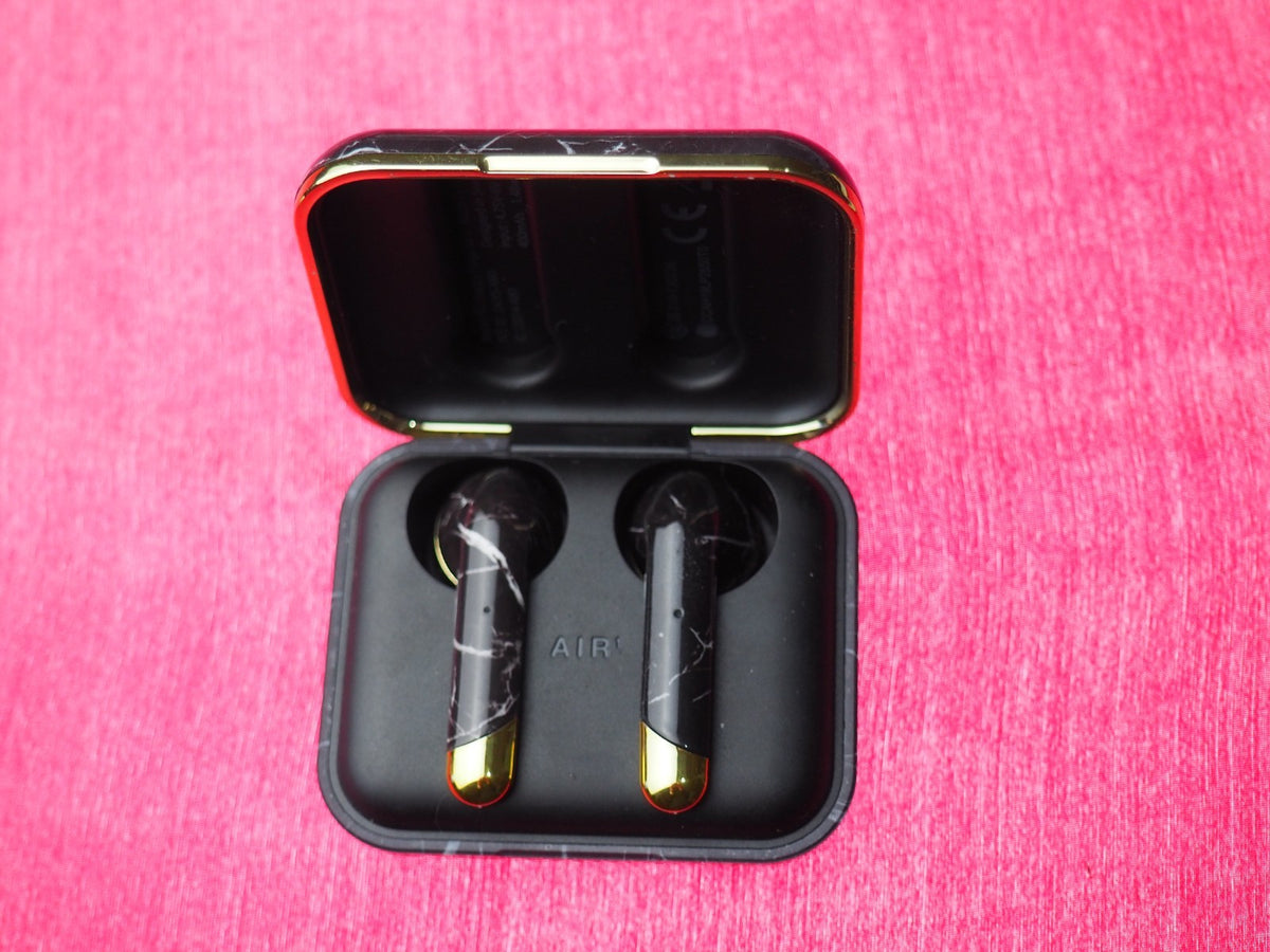 Happy Plugs Air 1 Bluetooth Earbuds