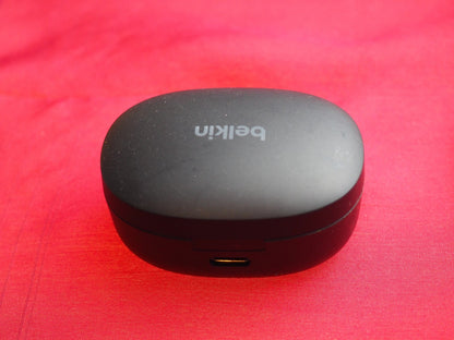 Belkin Soundform Bolt Case  Only & Working