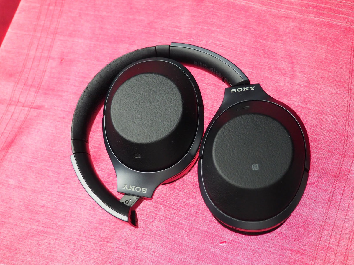Sony WH-1000XM2 Bluetooth Headphones Working