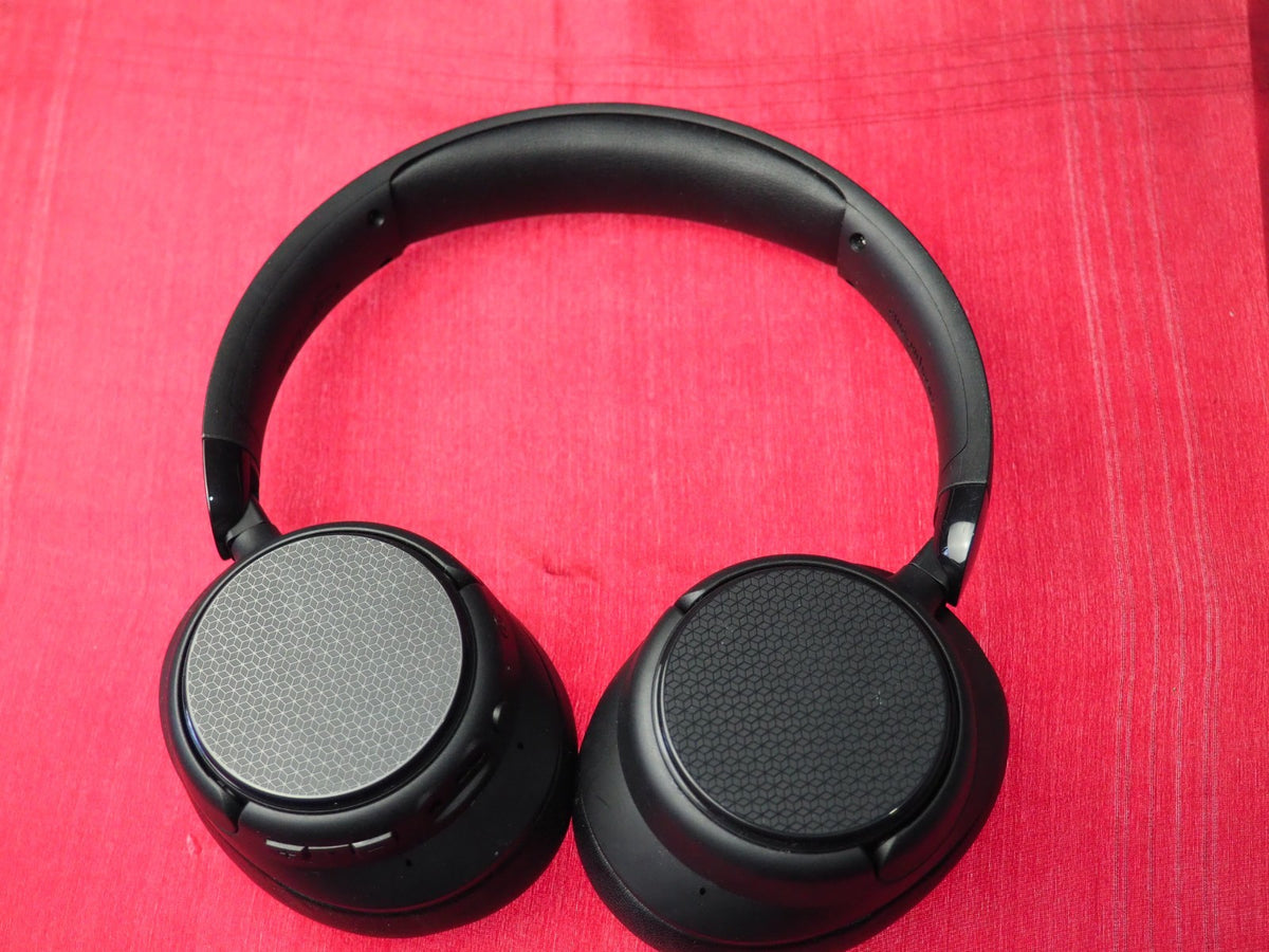 Amazon Basics Bluetooth Headphones
