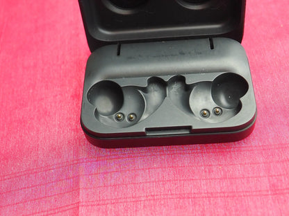 Jabra Elite Sport Earbuds Case  Only & Working