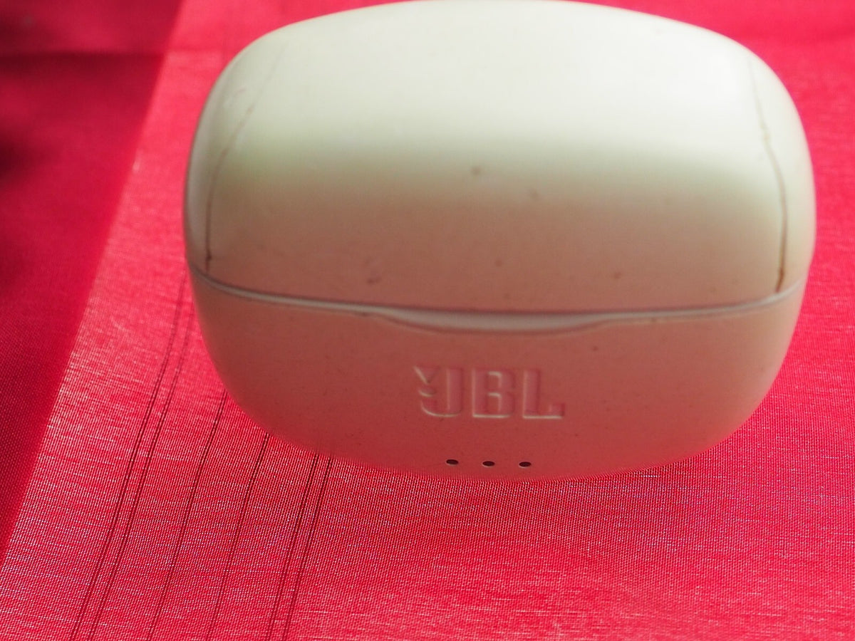 JBL Tune ? Earbud Case Only  & Working