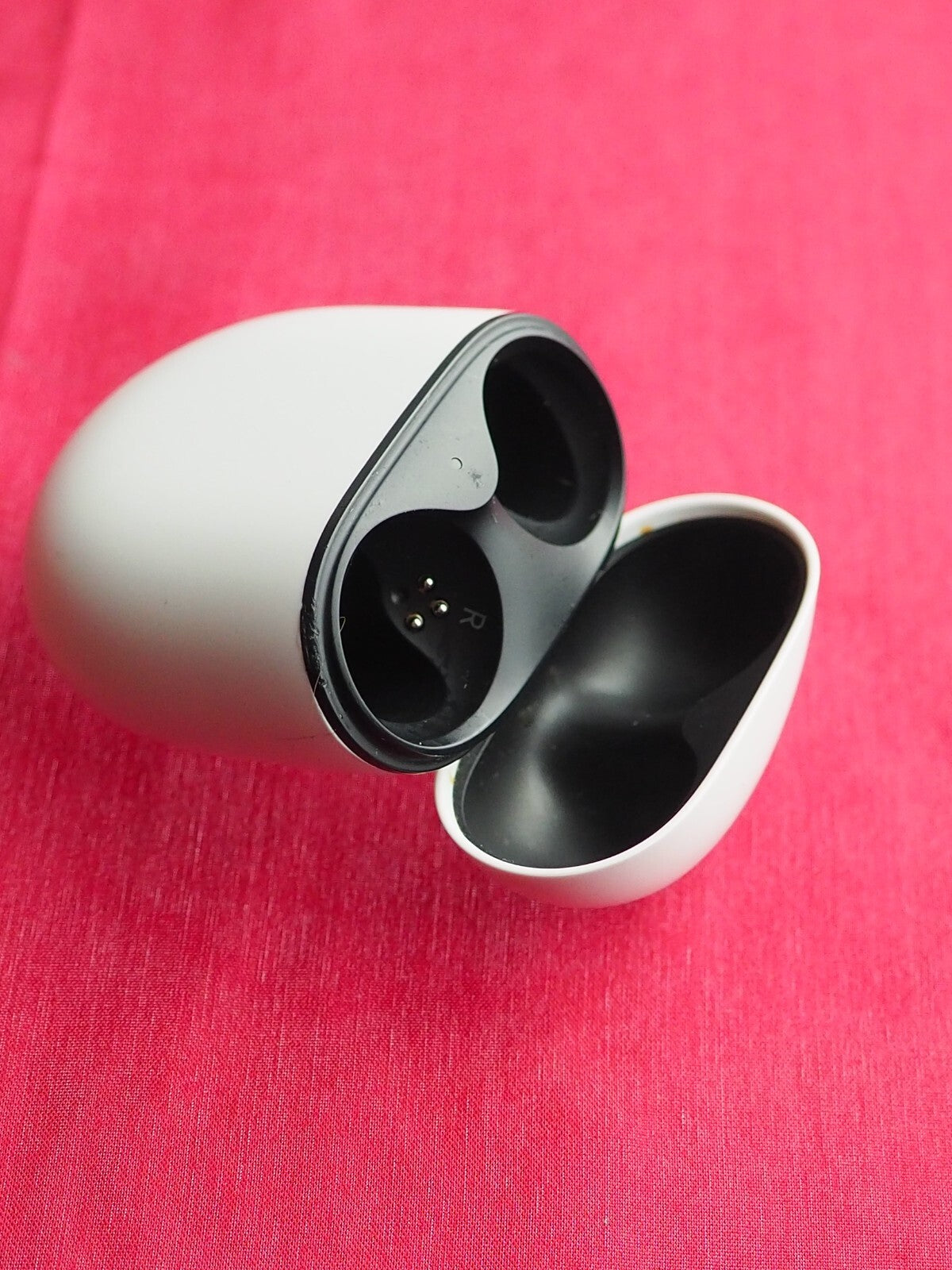 Google Pixel Buds 2 G1013 Case Only & Working