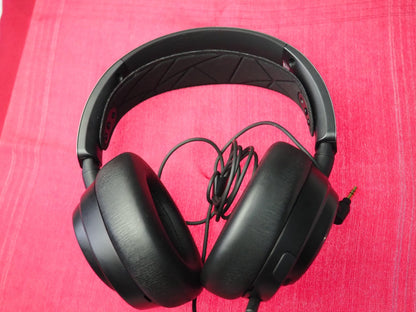 SteelSeries Arctis Nova Pro for Xbox Bluetooth Headphones ONLY PS5