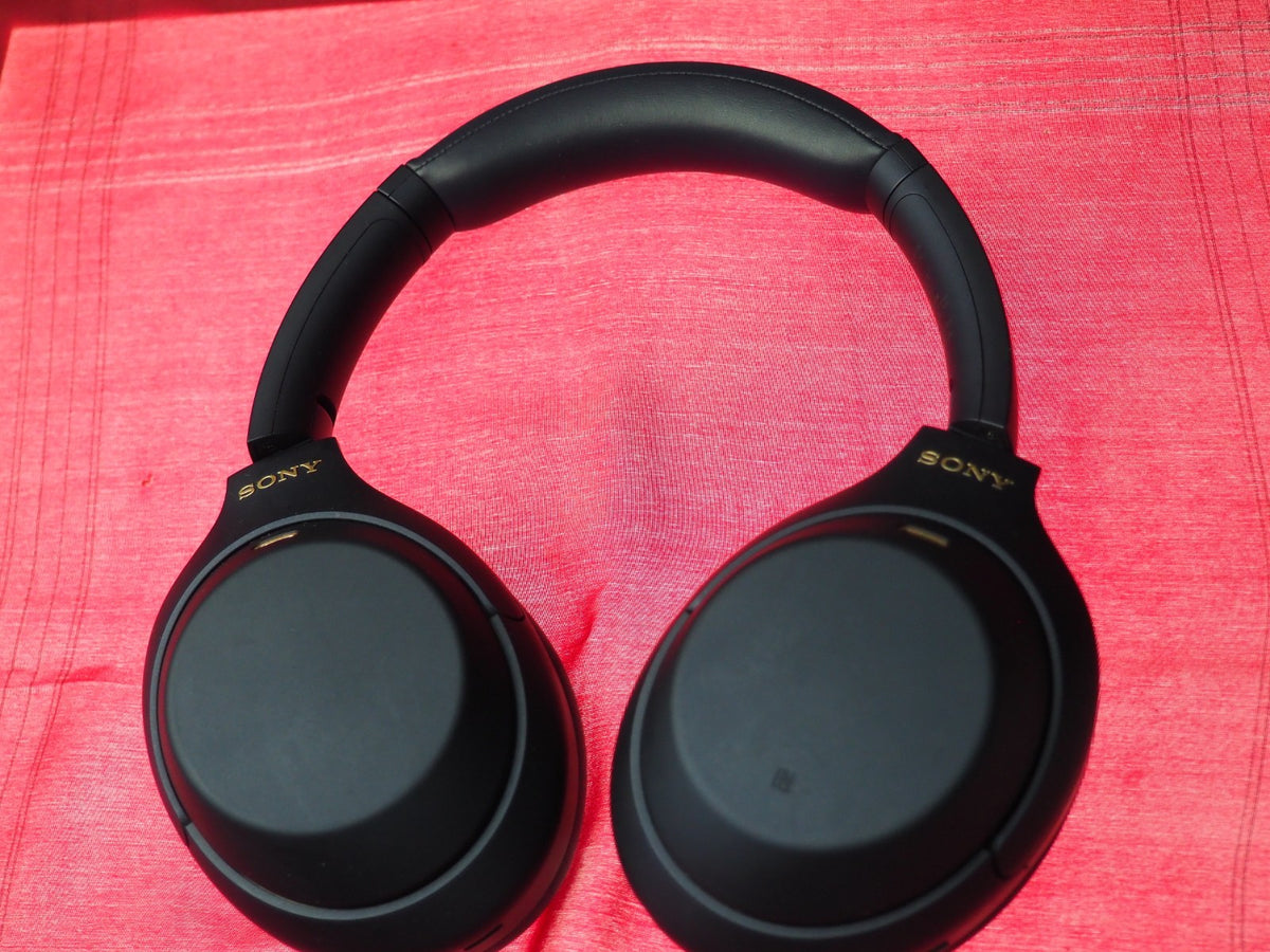Sony WH-1000XM4 Bluetooth Headphones & Not Working